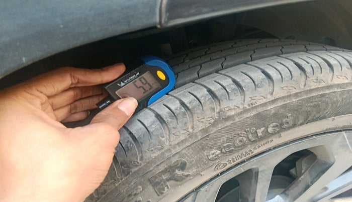 2025 Maruti FRONX ZETA 1.0 TURBO MT, Petrol, Manual, 8,207 km, tyre