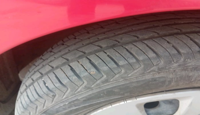 2013 Hyundai i10 SPORTZ 1.2, Petrol, Manual, 33,062 km, tyre