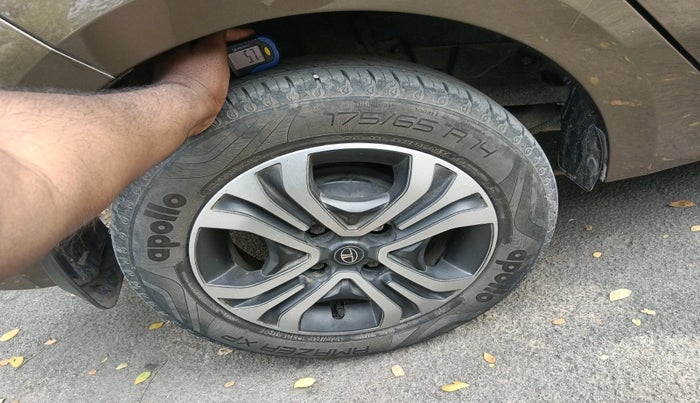 2024 Tata TIGOR XZA Plus iCNG , Petrol, Automatic, 22,204 km, tyre