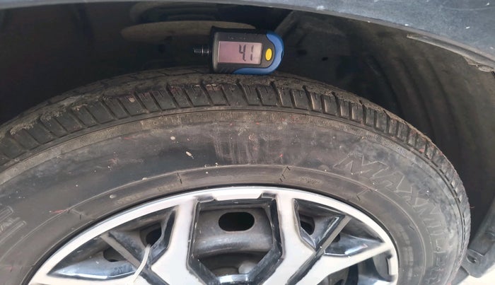 2018 Mahindra KUV 100 NXT K4+ D 6 STR, Diesel, Manual, 55,214 km, tyre