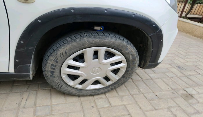 2019 Maruti Vitara Brezza VDI, Diesel, Manual, 41,566 km, tyre