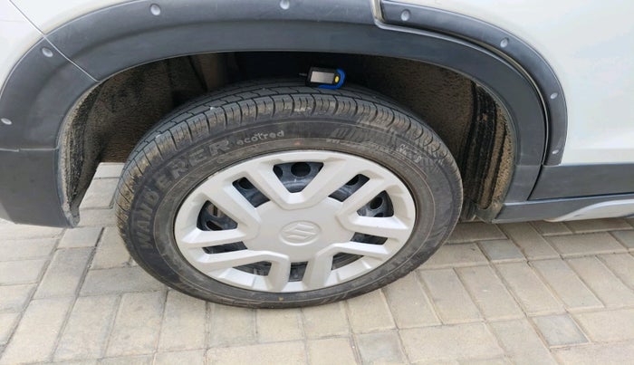 2019 Maruti Vitara Brezza VDI, Diesel, Manual, 41,566 km, tyre