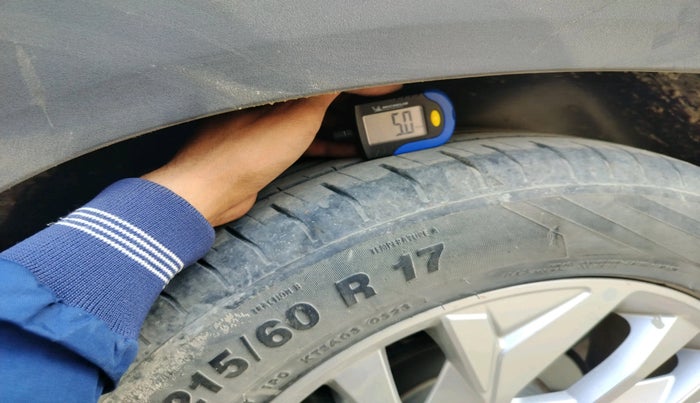 2023 Hyundai Creta SX 1.5 PETROL, Petrol, Manual, 42,596 km, tyre