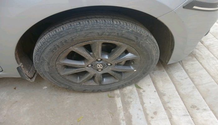 2020 Hyundai Elite i20 SPORTZ PLUS 1.2, Petrol, Manual, 15,133 km, tyre