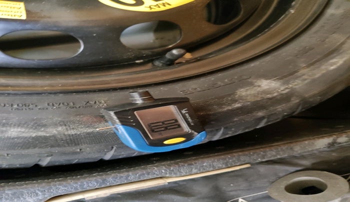 2012 Skoda Yeti ELEGANCE 2.0 TDI CR 4X4, Diesel, Manual, 84,533 km, tyre