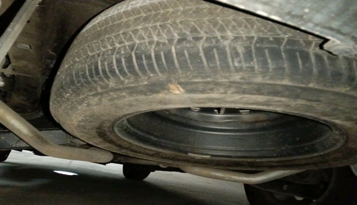 2019 Mahindra XUV500 W9 AT, Diesel, Automatic, 1,01,979 km, tyre