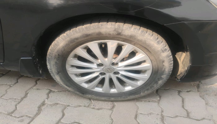 2017 Maruti Ciaz ZETA 1.4  MT PETROL, Petrol, Manual, 45,946 km, tyre