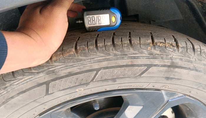 2022 Tata NEXON XZ PLUS PETROL DARK EDITION, Petrol, Manual, 39,137 km, tyre