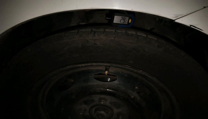 2016 Tata Zest XMS 75PS DIESEL, Diesel, Manual, 1,39,247 km, tyre