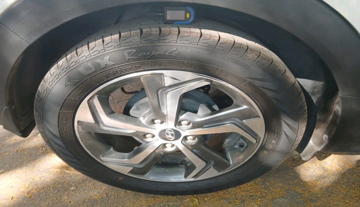 2019 Hyundai Creta SX AT 1.6 PETROL, Petrol, Automatic, 56,733 km, tyre