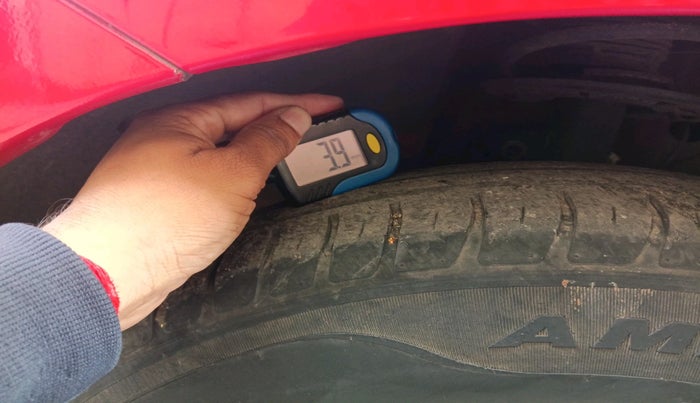 2018 Maruti Swift VXI, Petrol, Manual, 19,940 km, tyre