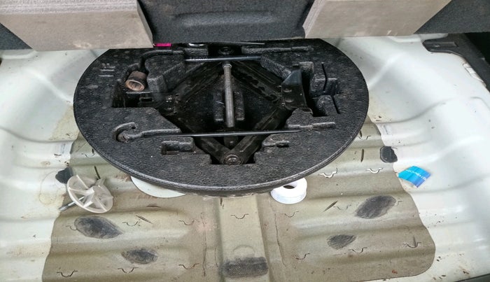 2019 Hyundai Creta SX AT 1.6 DIESEL, Diesel, Automatic, 1,42,753 km, tyre