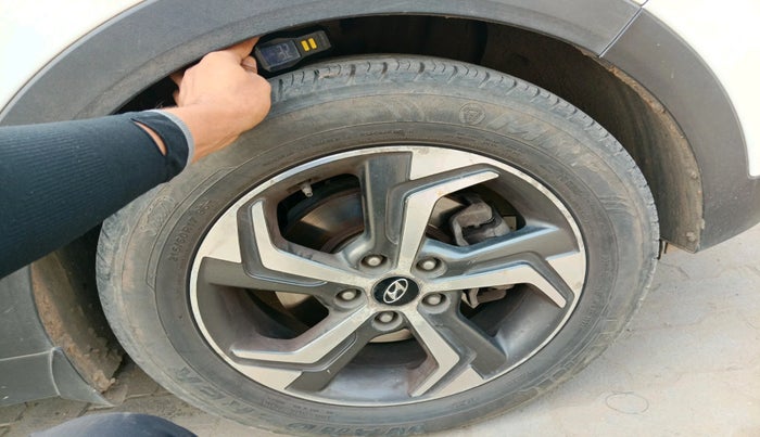 2019 Hyundai Creta SX AT 1.6 DIESEL, Diesel, Automatic, 1,42,753 km, tyre