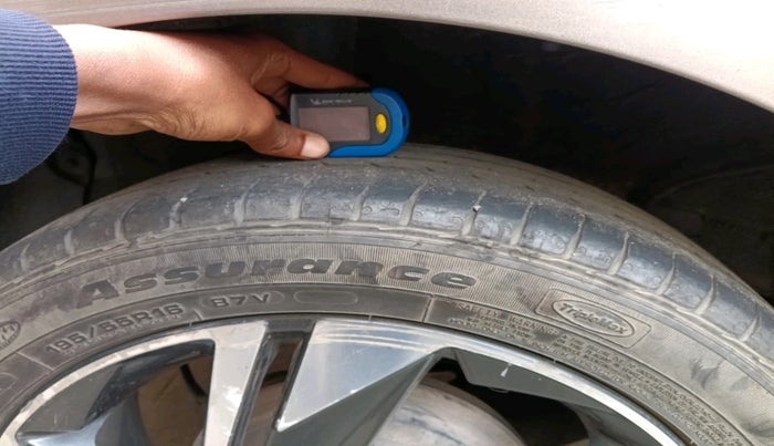 2020 Hyundai NEW I20 ASTA 1.2 MT, Petrol, Manual, 53,046 km, tyre