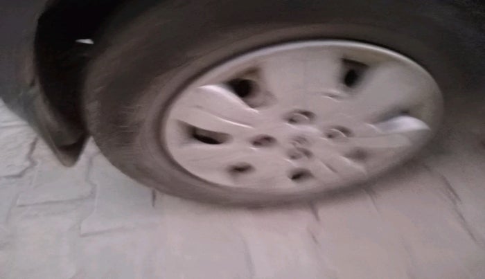 2014 Hyundai i10 MAGNA 1.1, Petrol, Manual, 87,069 km, tyre