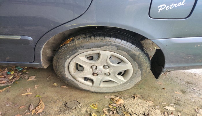 2011 Hyundai Accent GLE, Petrol, Manual, 62,755 km, tyre