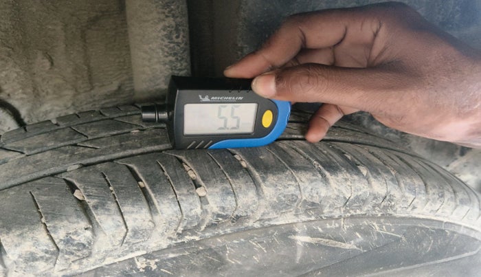 2023 Tata PUNCH ADVENTURE AMT, Petrol, Automatic, 34,322 km, tyre