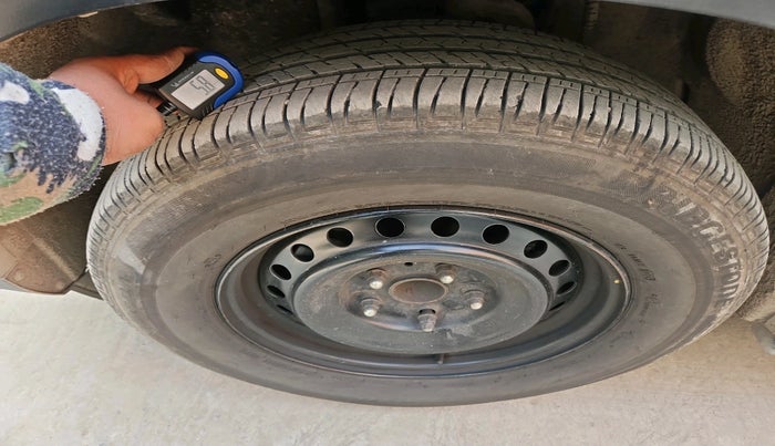 2024 Mahindra SCORPIO-N Z4 PETROL AT 7 STR, Petrol, Automatic, 17,758 km, tyre