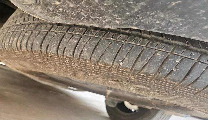 2024 Mahindra SCORPIO-N Z4 PETROL AT 7 STR, Petrol, Automatic, 17,758 km, tyre