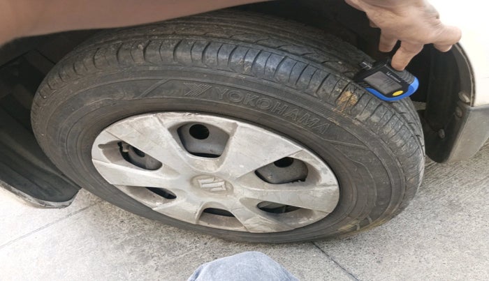 2012 Maruti Ritz VXI, Petrol, Manual, 52,000 km, tyre