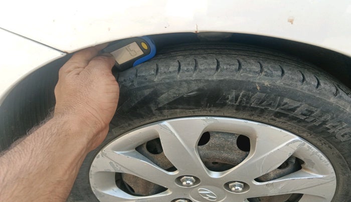 2018 Hyundai Eon MAGNA +, Petrol, Manual, 87,094 km, tyre