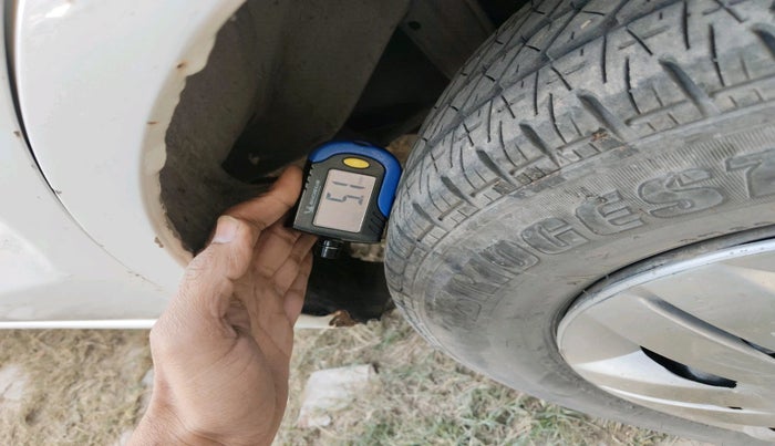 2016 Maruti Alto 800 LXI, Petrol, Manual, 86,573 km, tyre