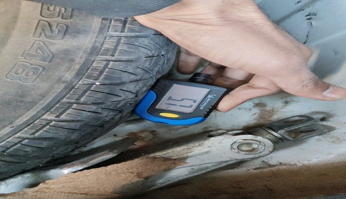 2016 Maruti Alto 800 LXI, Petrol, Manual, 86,573 km, tyre