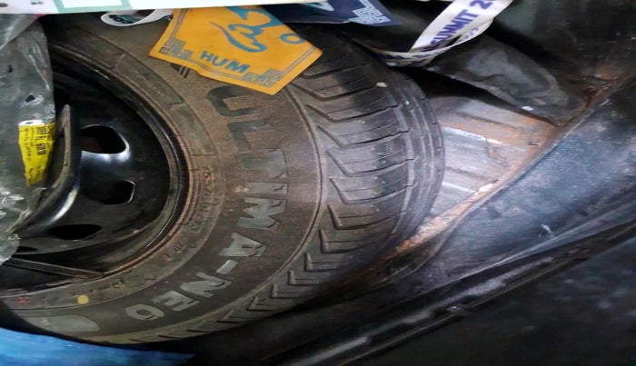 2022 Tata Tiago XT CNG, Petrol, Manual, 66,450 km, tyre