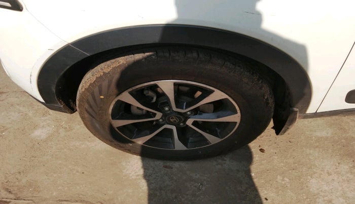 2020 Tata NEXON XZ PLUS (O) PETROL, Petrol, Manual, 81,413 km, tyre