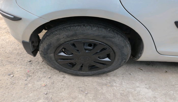 2013 Maruti Swift VDI, Diesel, Manual, 95,183 km, tyre