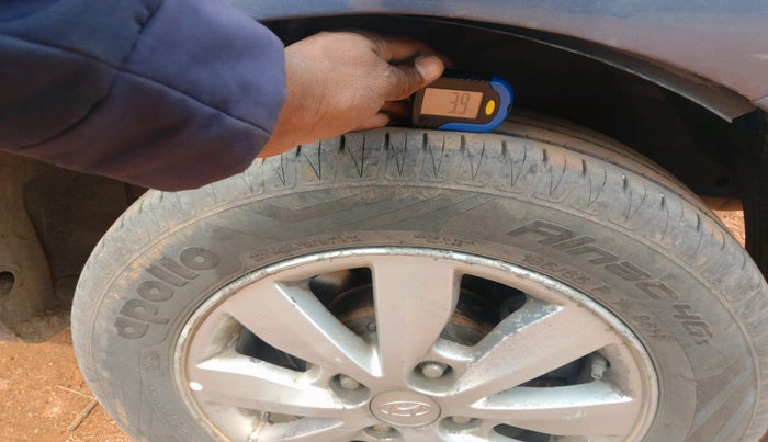 2014 Hyundai i20 SPORTZ 1.4 CRDI, Diesel, Manual, 1,49,059 km, tyre