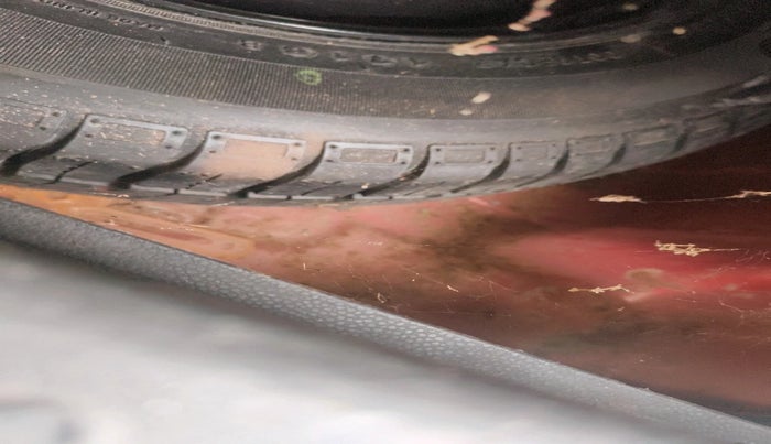 2016 Maruti Alto 800 LXI, Petrol, Manual, 85,758 km, tyre