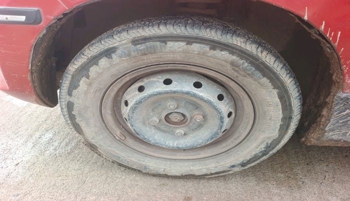 2012 Maruti Alto 800 LXI, Petrol, Manual, 60,575 km, tyre