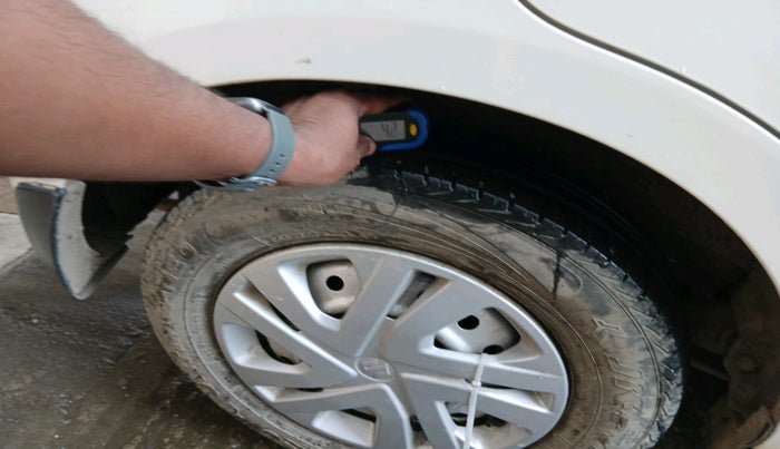 2022 Maruti New Wagon-R LXI CNG 1.0, Petrol, Manual, 82,536 km, tyre