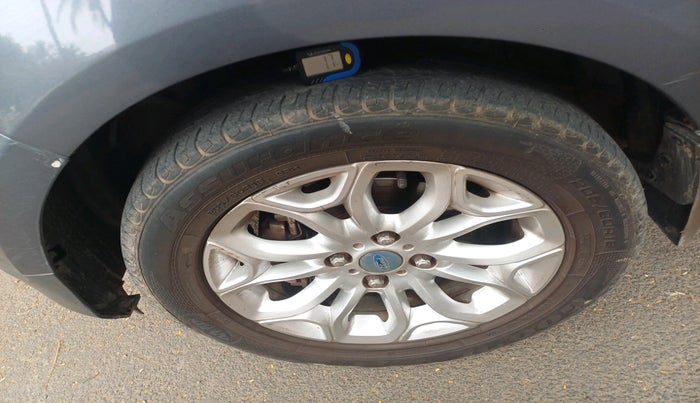 2014 Ford Ecosport TITANIUM 1.5L PETROL AT, Petrol, Automatic, 74,433 km, tyre