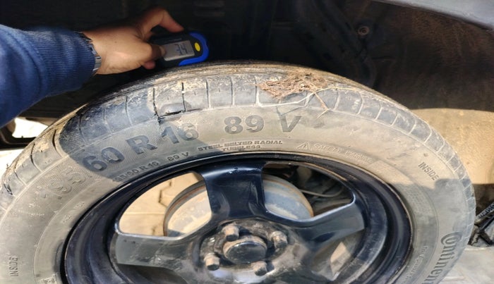 2021 Renault Kiger RXT MT, Petrol, Manual, 65,469 km, tyre