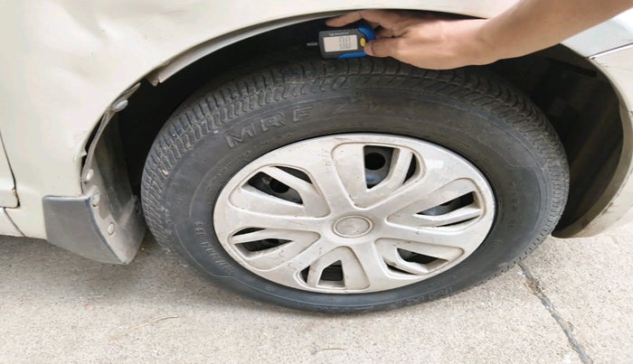 2011 Maruti Swift Dzire VXI, Petrol, Manual, 1,18,400 km, tyre