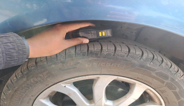 2013 Honda Amaze 1.2L I-VTEC VX AT, Petrol, Automatic, 96,047 km, tyre