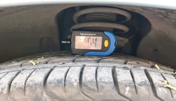 2019 Skoda Superb L&K 1.8 TSI AT, Petrol, Automatic, 50,691 km, tyre