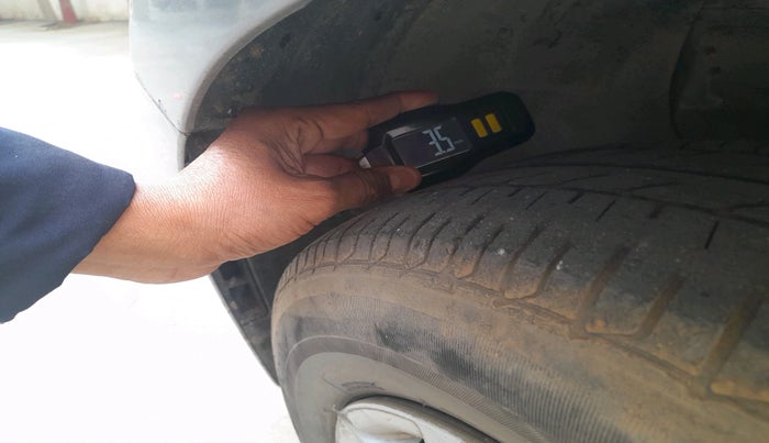 2019 Hyundai Elite i20 MAGNA PLUS 1.2, Petrol, Manual, 61,036 km, tyre