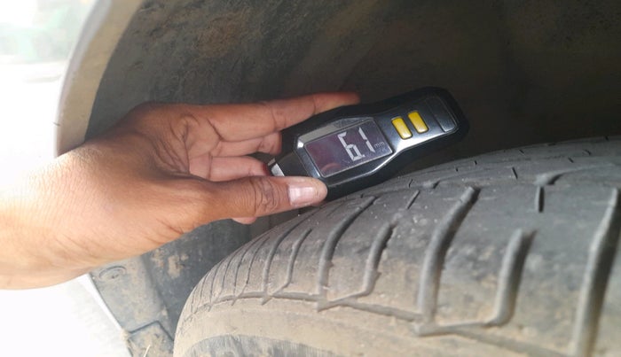 2019 Hyundai Elite i20 MAGNA PLUS 1.2, Petrol, Manual, 61,036 km, tyre