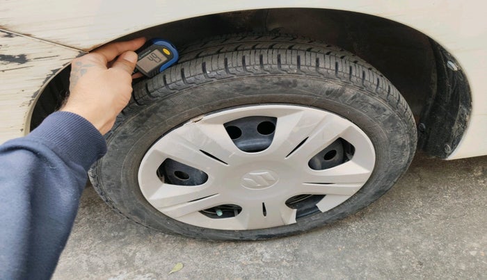 2016 Maruti Wagon R 1.0 VXI AMT, Petrol, Automatic, 17,209 km, tyre