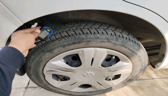 2016 Maruti Wagon R 1.0 VXI AMT, Petrol, Automatic, 17,209 km, tyre