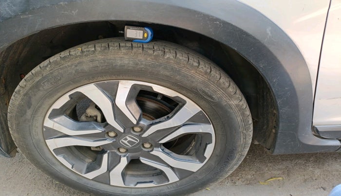 2017 Honda WR-V 1.2L I-VTEC VX MT, Petrol, Manual, 1,10,339 km, tyre