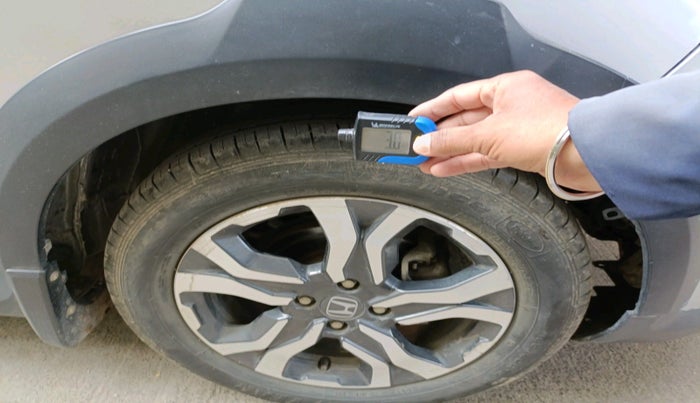 2017 Honda WR-V 1.2L I-VTEC VX MT, Petrol, Manual, 1,10,339 km, tyre