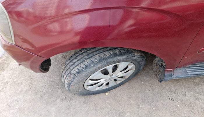 2013 Mahindra Quanto C6, Diesel, Manual, 1,00,175 km, tyre