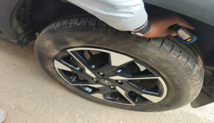 2024 Tata PUNCH CREATIVE  AMT, Petrol, Automatic, 3,117 km, tyre