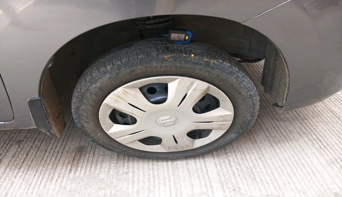 2014 Maruti Wagon R 1.0 VXI, Petrol, Manual, 85,318 km, tyre