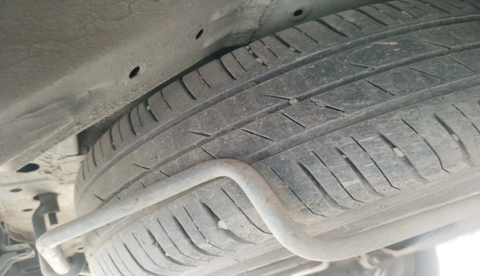 2021 Maruti Ertiga TOUR M CNG, Petrol, Manual, 1,28,510 km, tyre