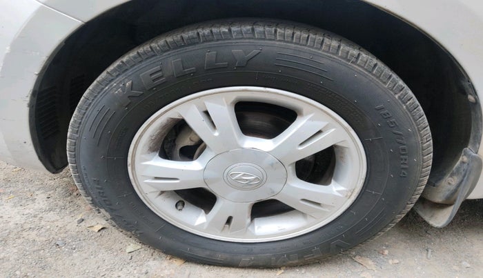 2012 Hyundai i20 SPORTZ 1.2, Petrol, Manual, 1,94,751 km, tyre